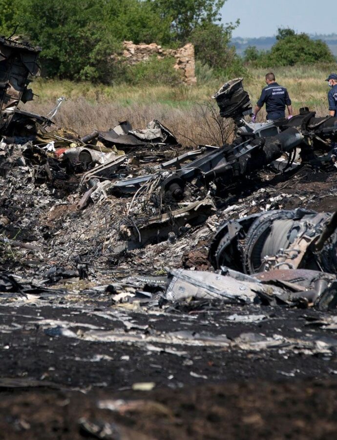 Truth About MH-17 Malaysian Airlines Tragedy!
