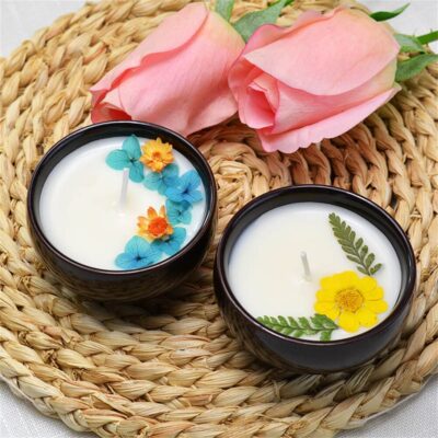 6 Piece Set of Aromatherapy Scented candles with 100% Natural Flower Petals and Essential Oils in Decorative Ceramic Cup.