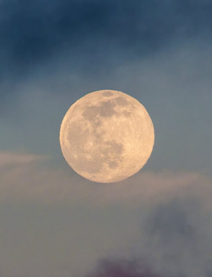 The August Full Moon – The Sturgeon Moon in Aquarius