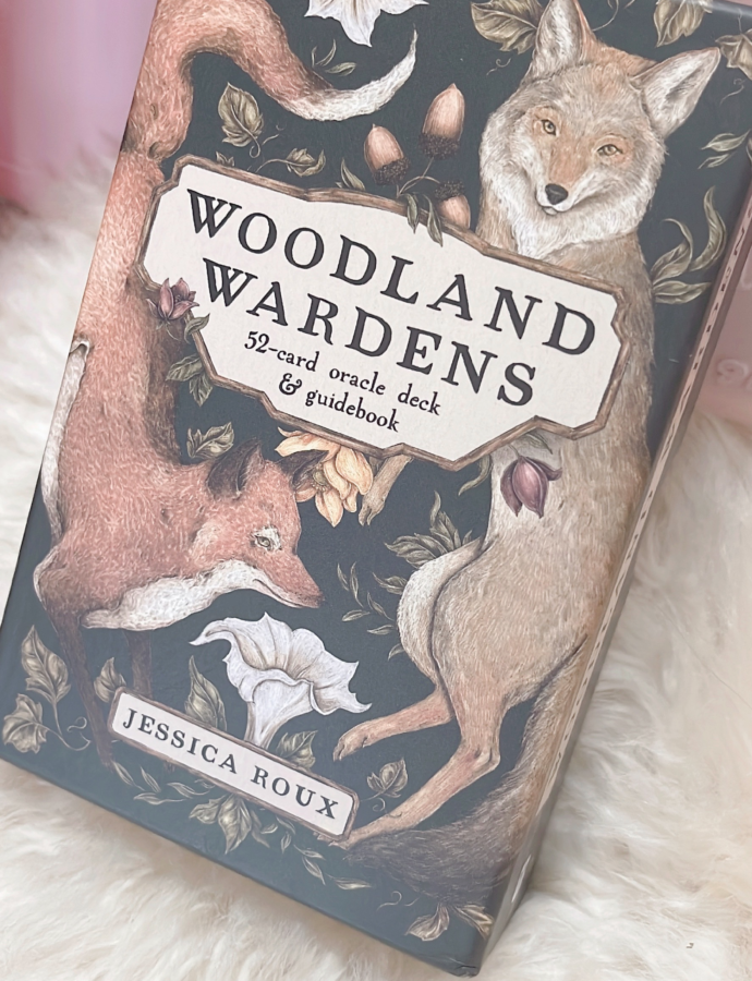 Tarot Deck Review: Woodland Wardens by Jessica Roux